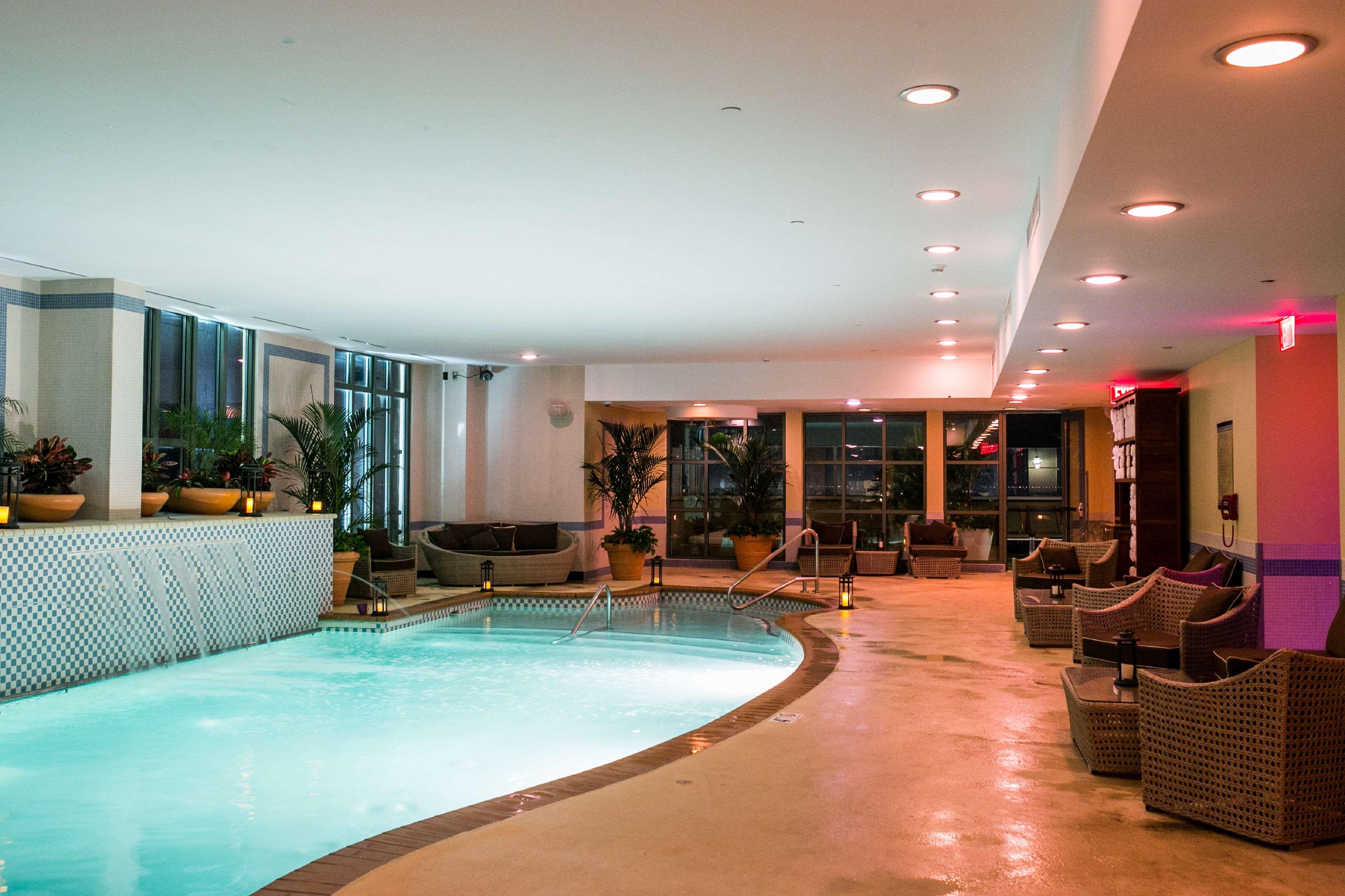 Hilton Virginia Beach Oceanfront Bagian luar foto