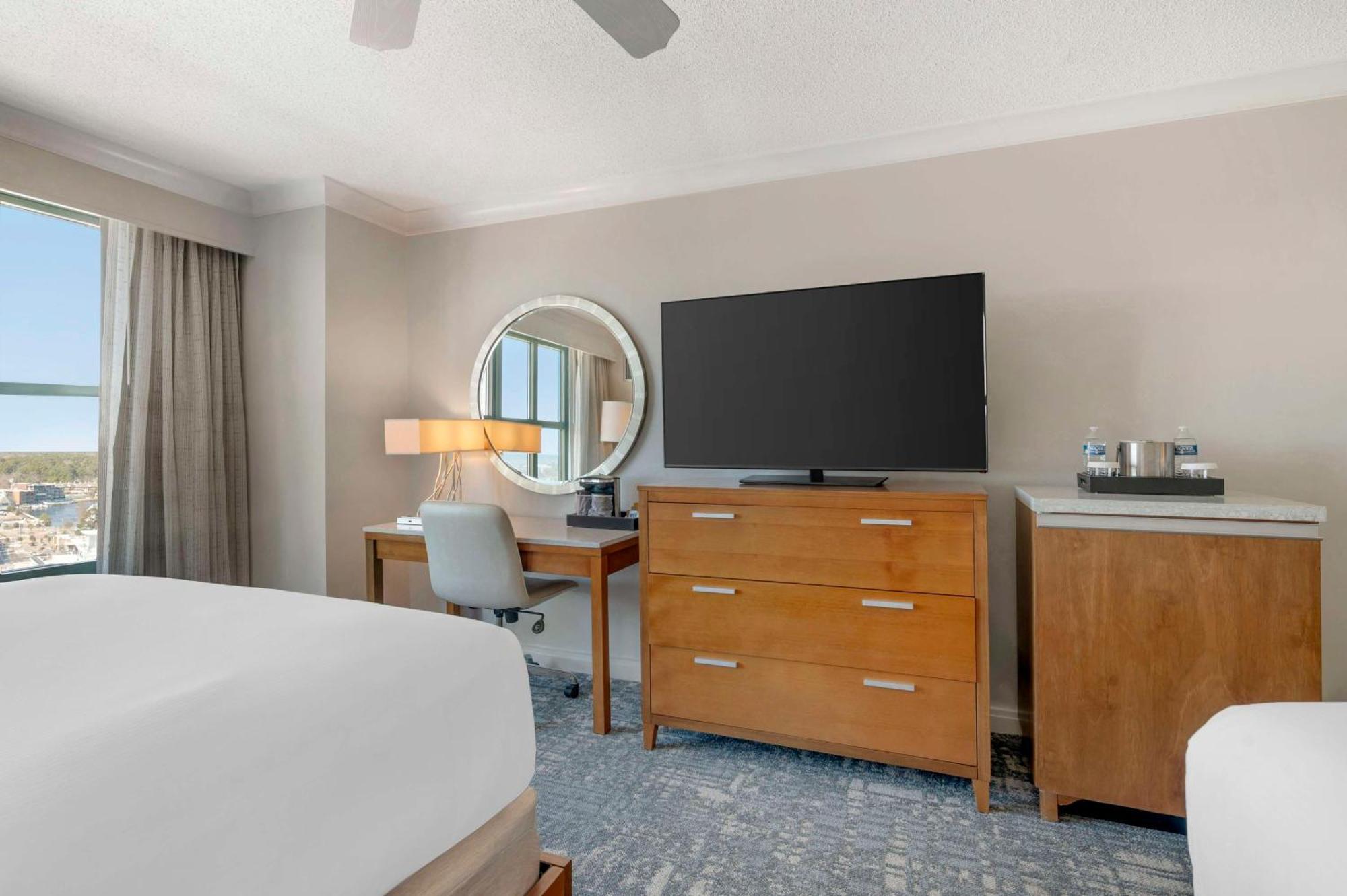 Hilton Virginia Beach Oceanfront Bagian luar foto